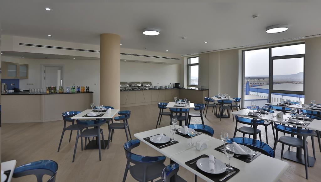 Homebridge Hotel Apartments Baku Exterior foto