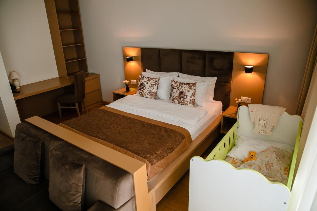 Homebridge Hotel Apartments Baku Exterior foto